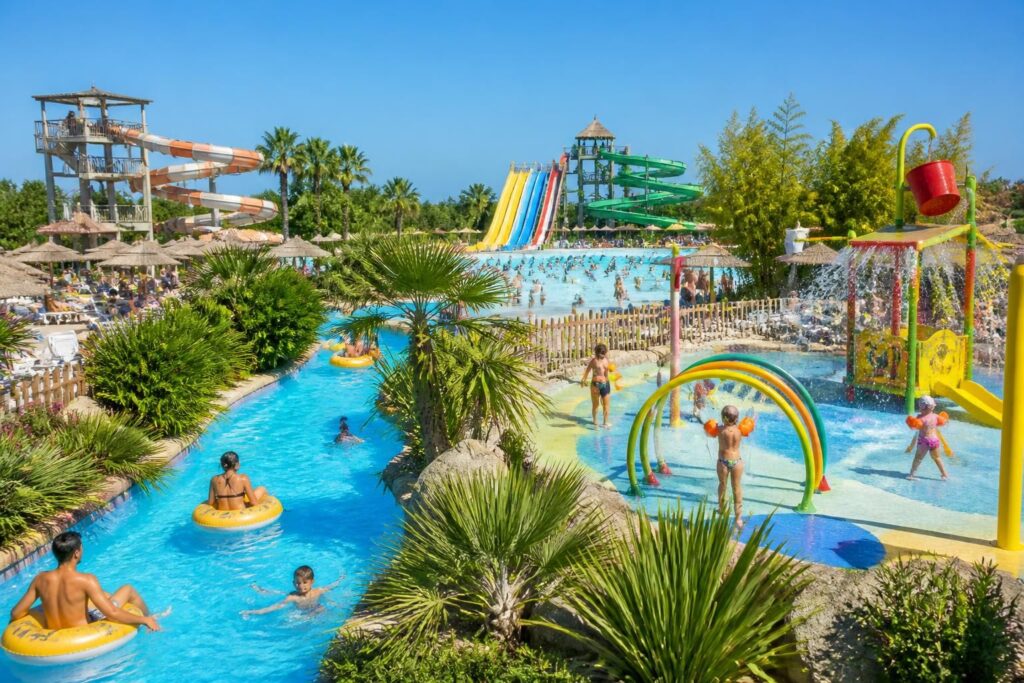 découvrez les meilleures attractions des parcs aquatiques en vendée cet été, idéales pour des moments inoubliables en famille entre toboggans, piscines à vagues et espaces de jeux aquatiques.
